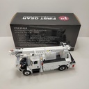 First Gear - International DuraStar with Digger Derrick Body 1/34