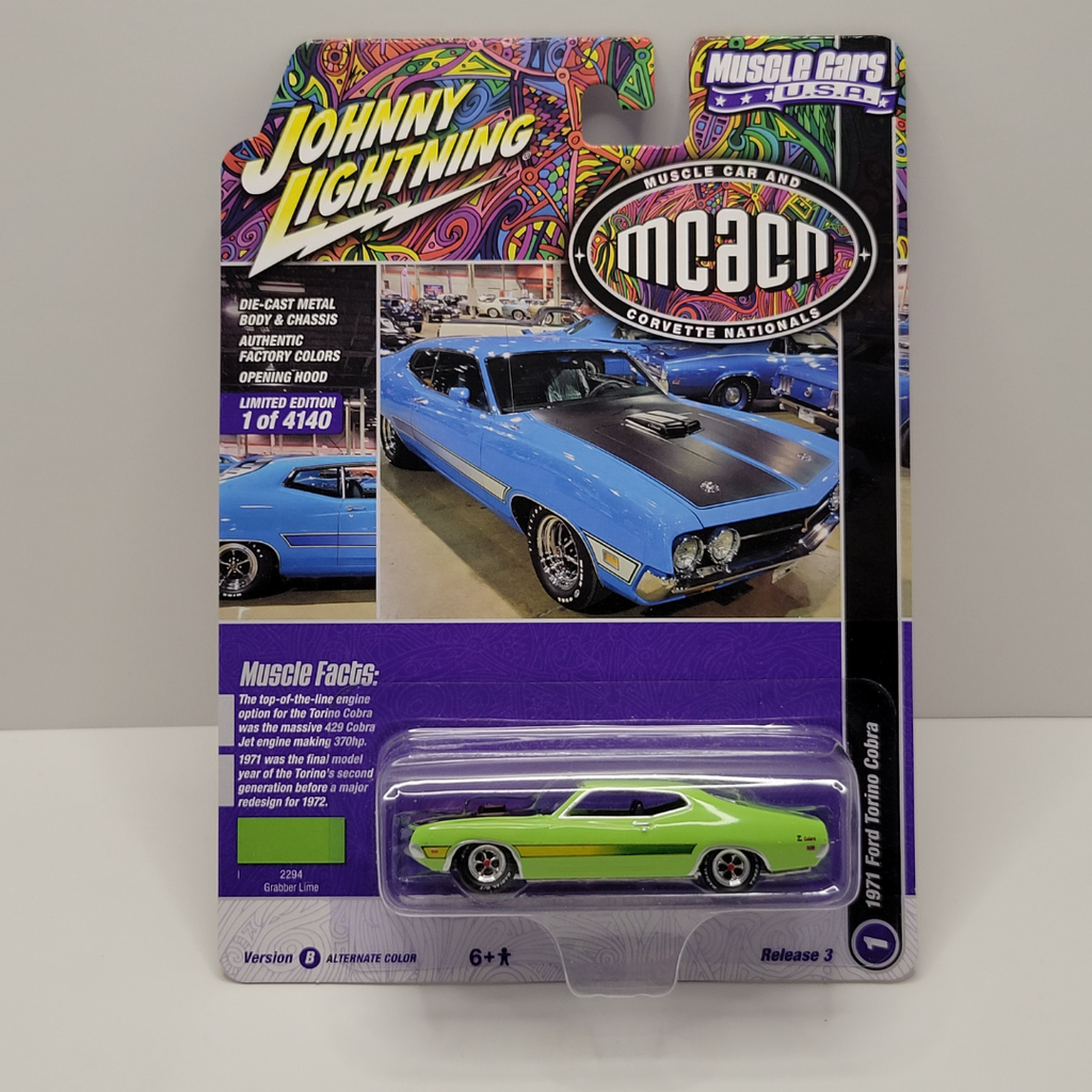 Johnny Lightning Muscle Cars - 1971 Ford Torino Cobra 1/64
