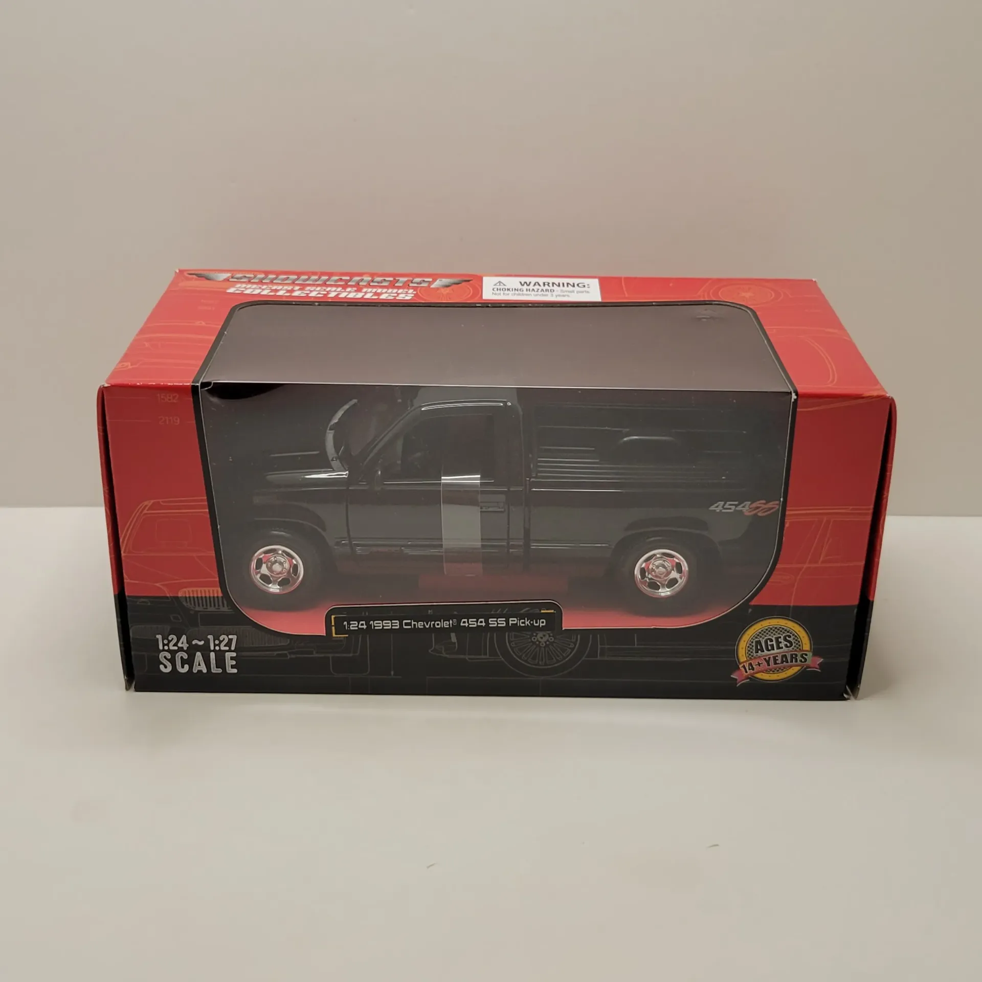 Showcasts - 1993 Chevrolet 454 SS Pickup 1/24