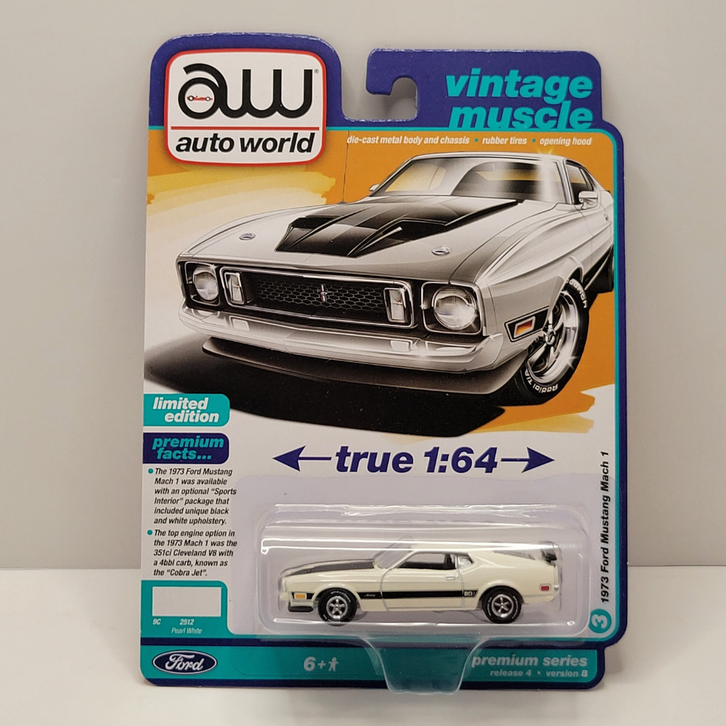 Auto World - 1973 Ford Mustang Mach 1 1/64
