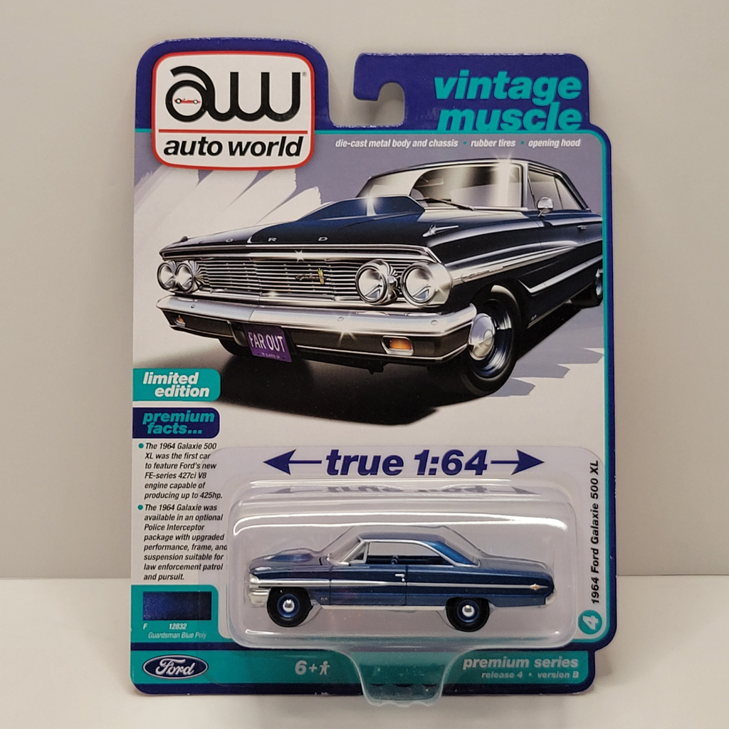 Auto World - 1964 Ford Galaxie 500 XL 1/64