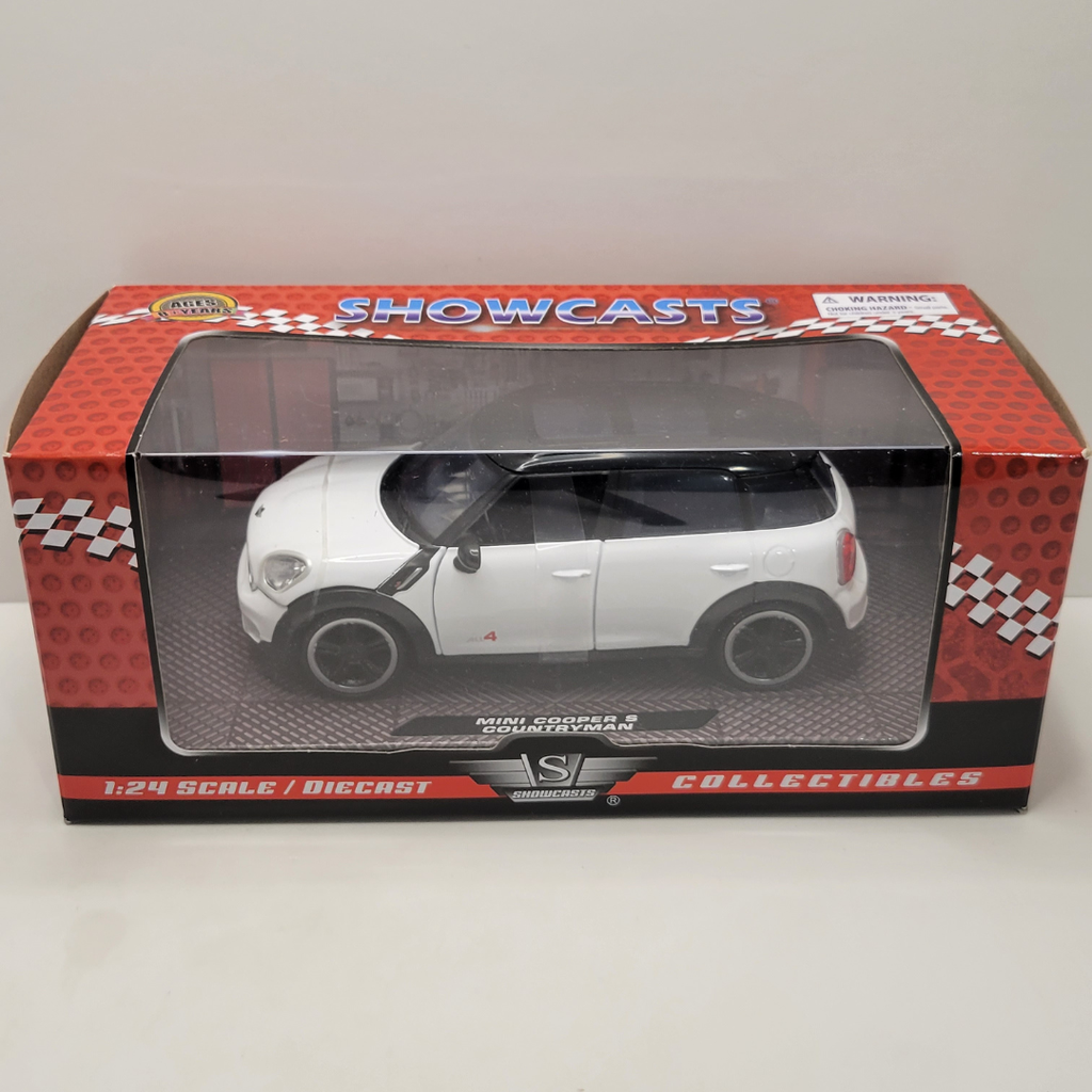 Showcasts - Mini Cooper S Countryman 1/24