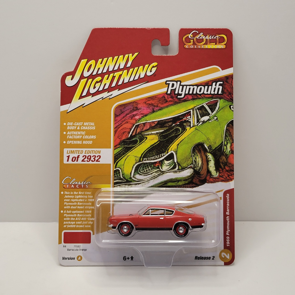 Johnny Lightning Classic Gold - 1969 Plymouth Barracuda 1/64