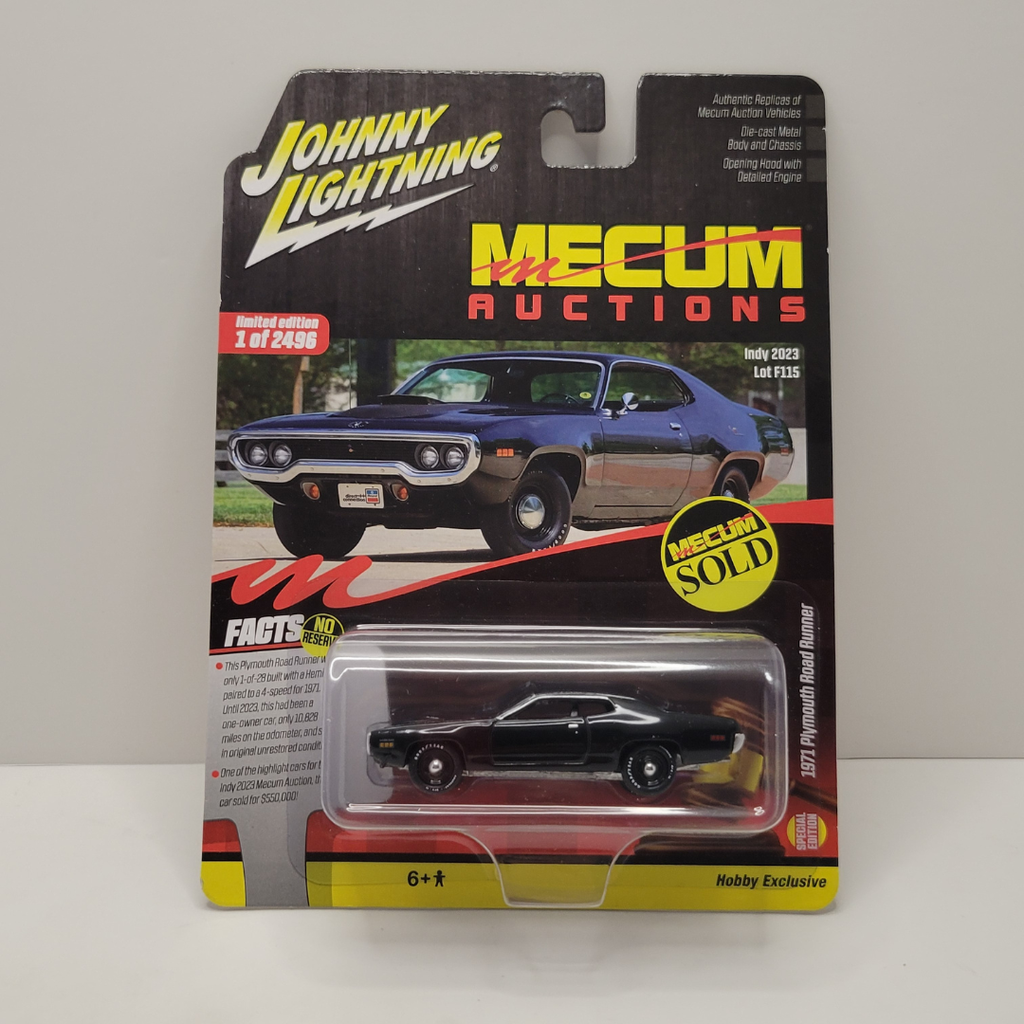Johnny Lightning Mecum Auctions - 1971 Plymouth Road Runner 1/64