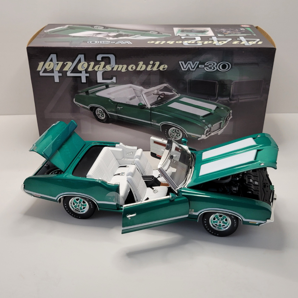 ACME - 1972 Oldsmobile 442 W-30 1/18