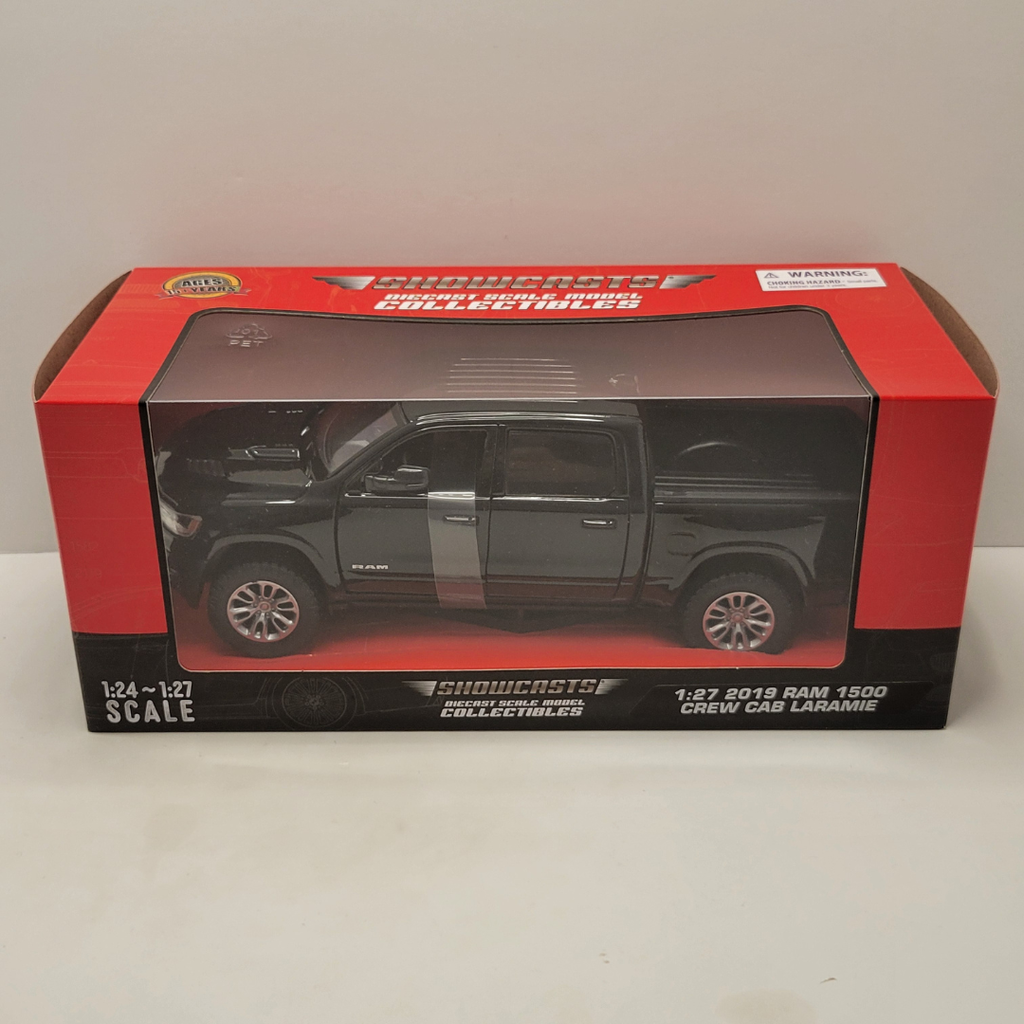 Showcasts - 2019 Ram 1500 Crew Cab Laramie 1/24