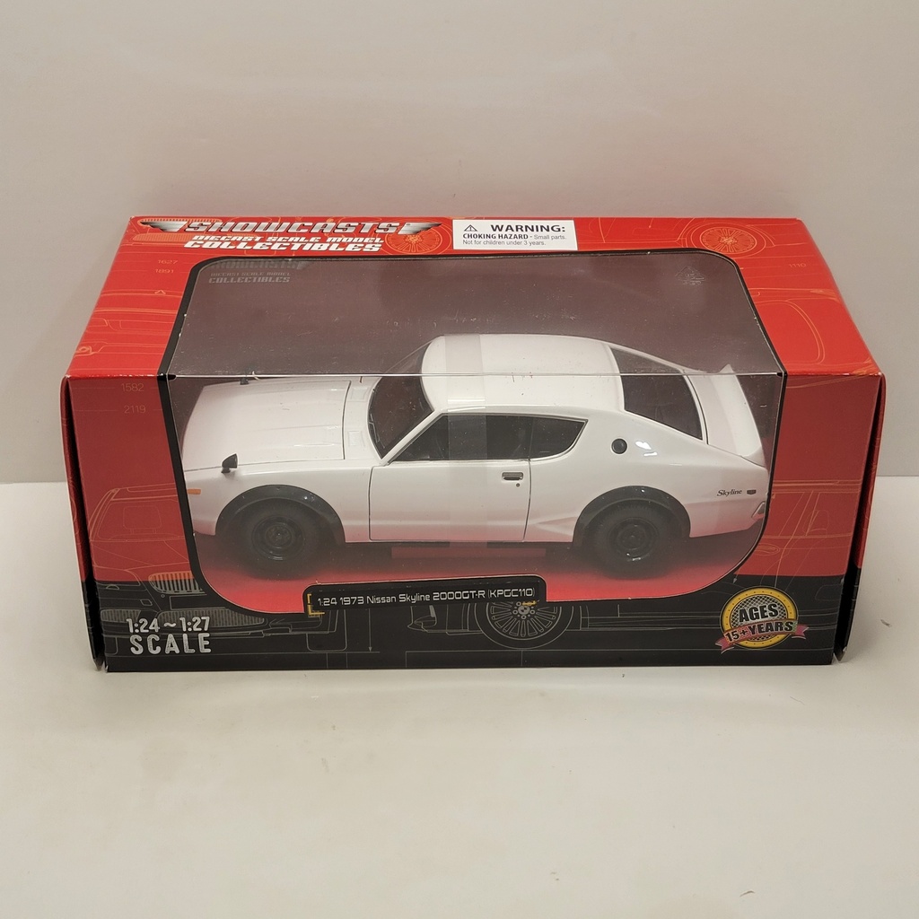Showcasts - 1973 Nissan Skyline 2000GT-R (KPGC110) 1/24