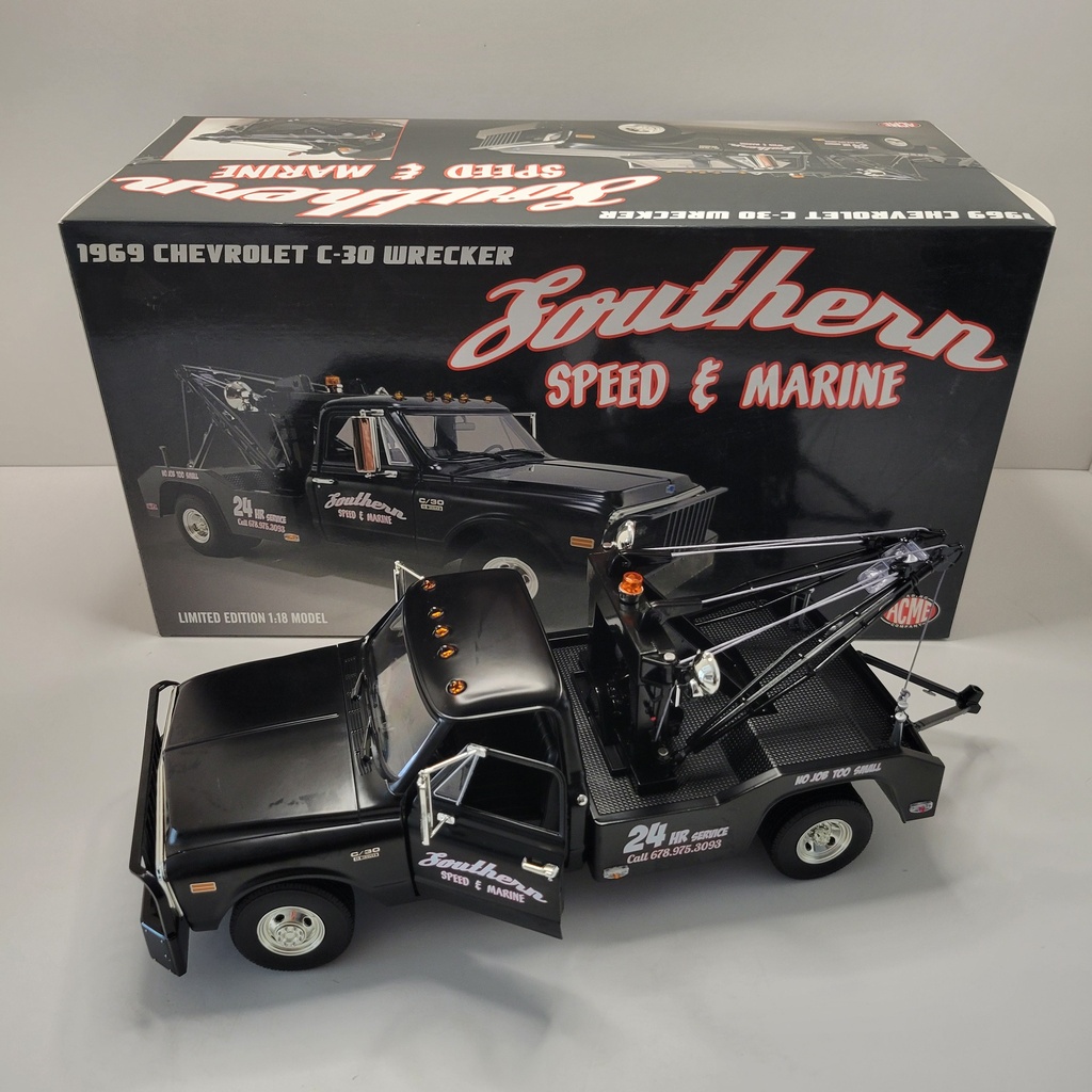 ACME - 1969 Chevrolet C-30 Wrecker 1/18