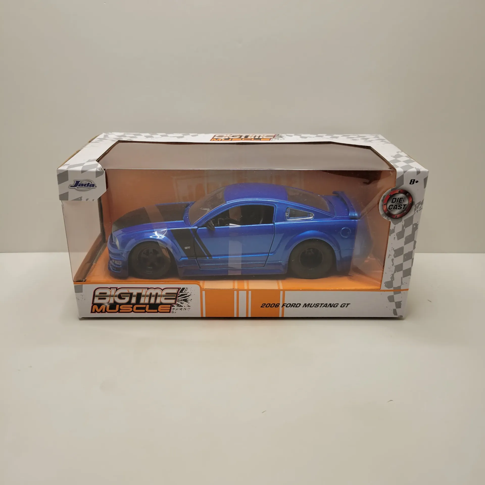 Jada Bigtime Muscle - 2006 Ford Mustang GT 1/24