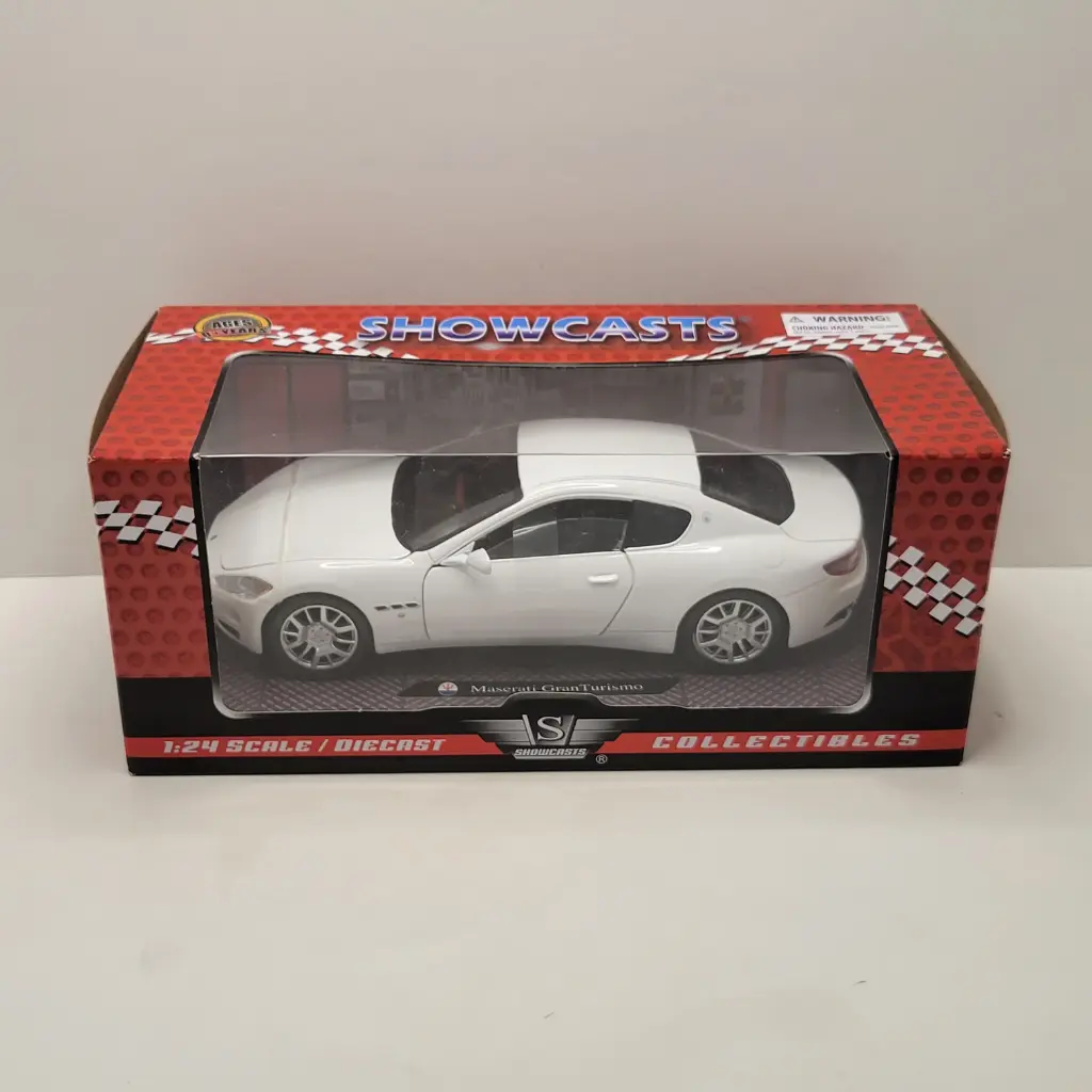 Showcasts - Maserati Gran Turismo 1/24