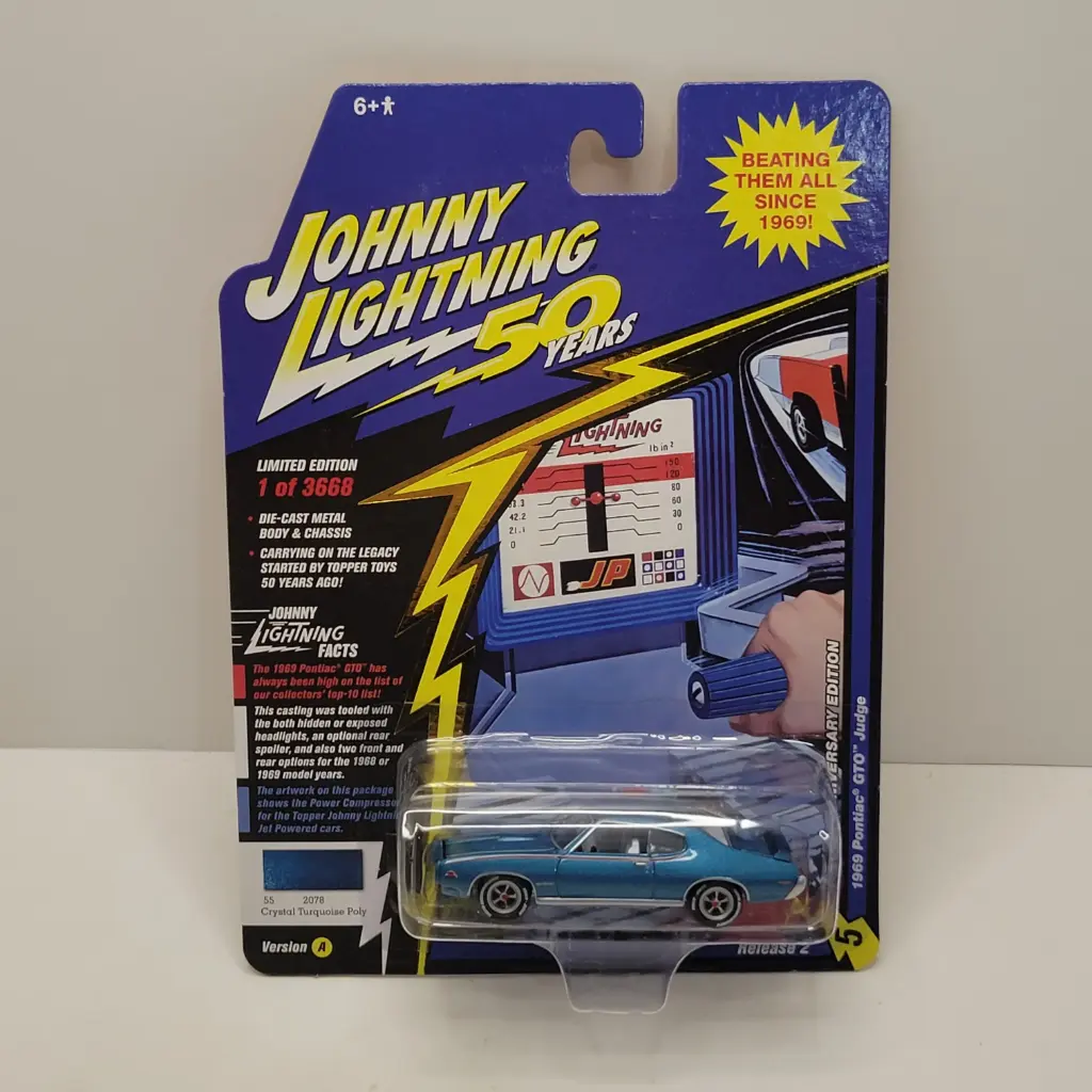 Johnny Lightning - 1969 Pontiac GTO Judge 1/64