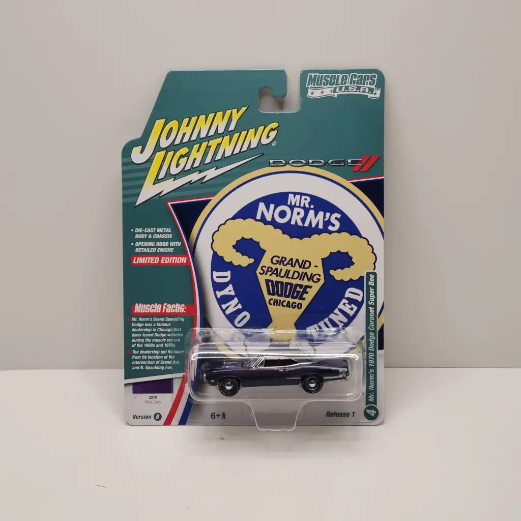Johnny Lightning - MR.Norm's 1970 Dodge Coronet Super Bee 1/64