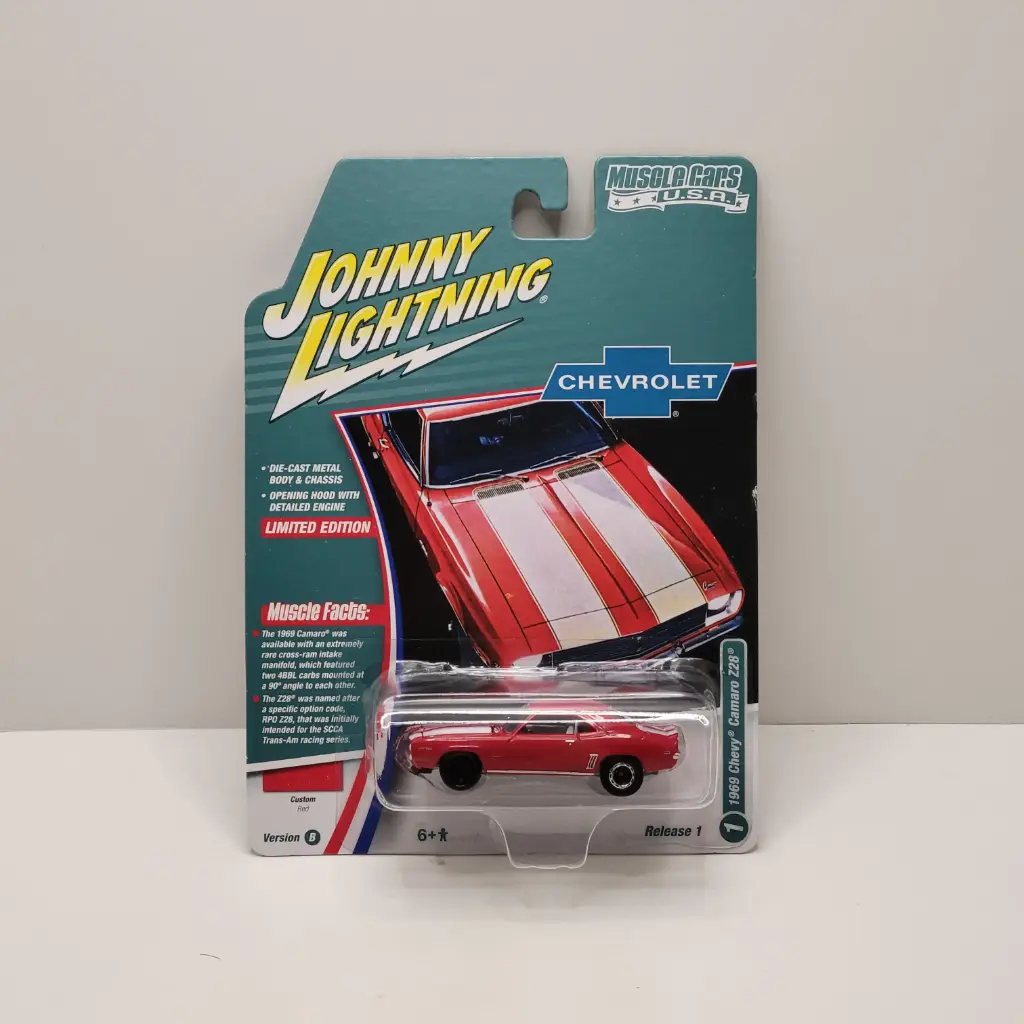 Johnny Lightning - 1969 Chevy Camaro Z28 1/64