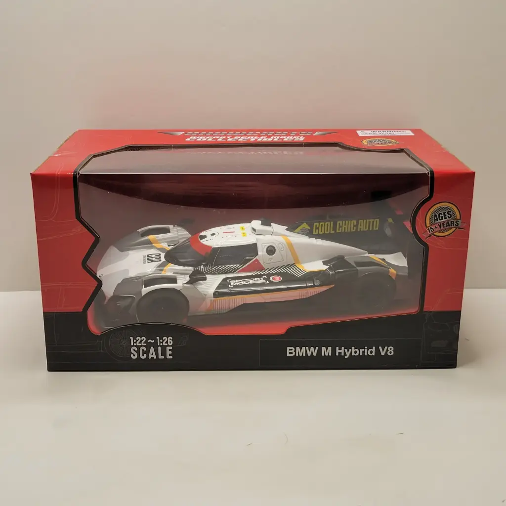 Showcasts - BMW M Hybrid V8 1/24