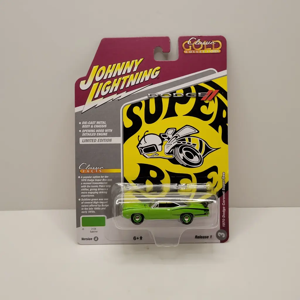 Johnny Lightning - 1970 Dodge Coronet Super Bee 1/64
