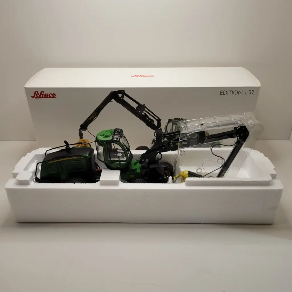 Schuco - John Deere 1270G 6W Harvester 1/32