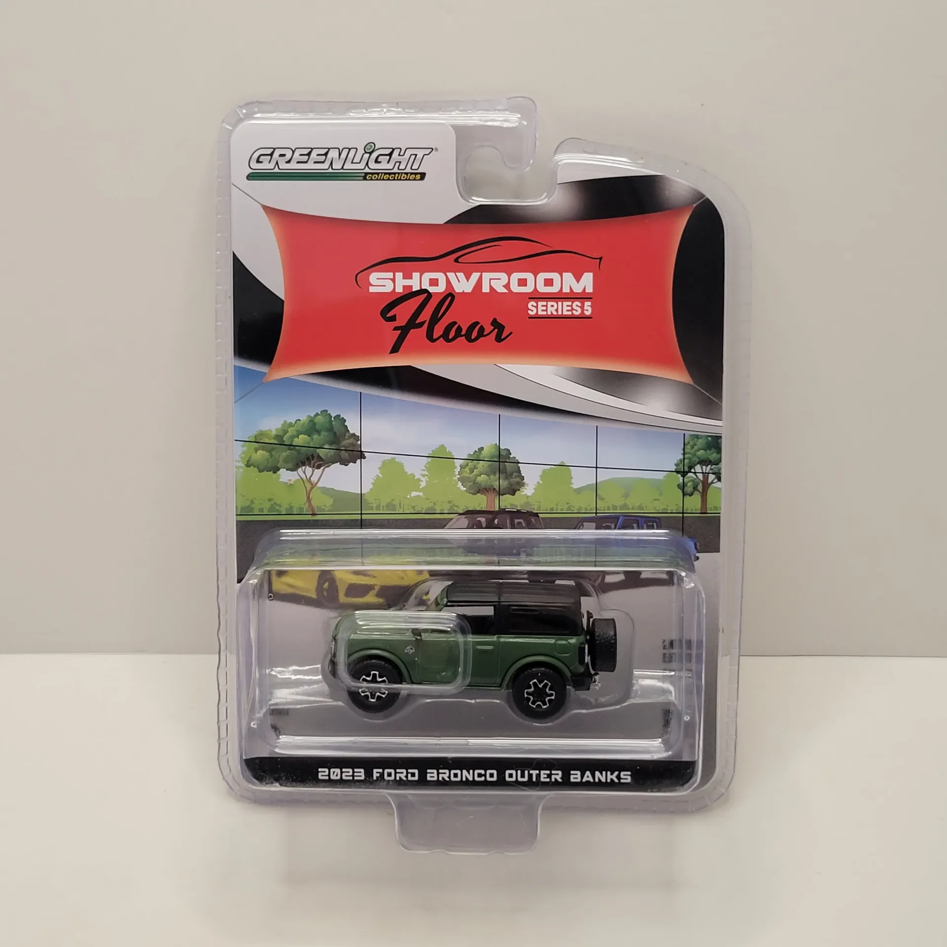 Greenlight - Showroom Floor - 2023 Ford Bronco Outer Banks 1/64