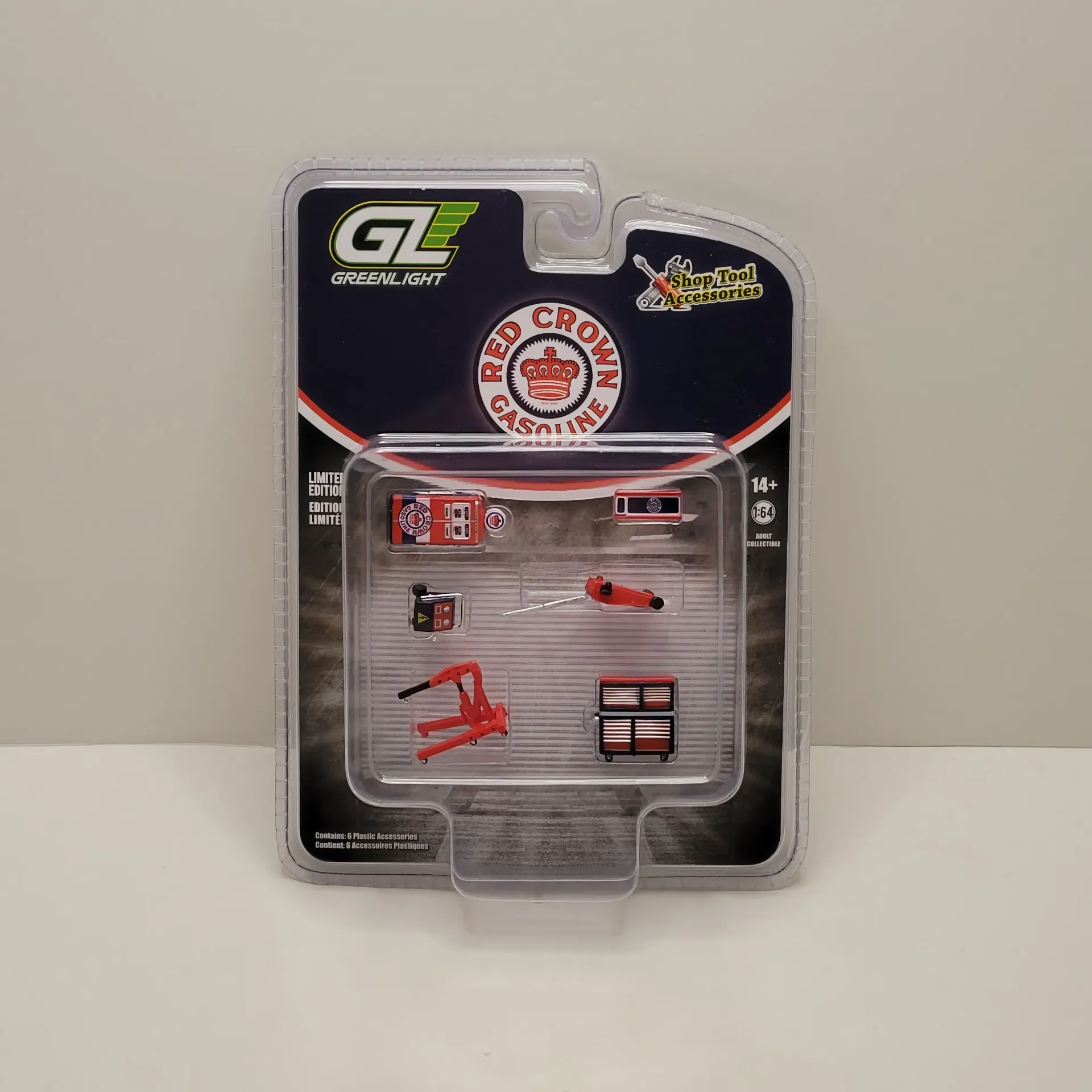 Greenlight - Shop Tool Accessories - Red Crown Gasoline 1/64