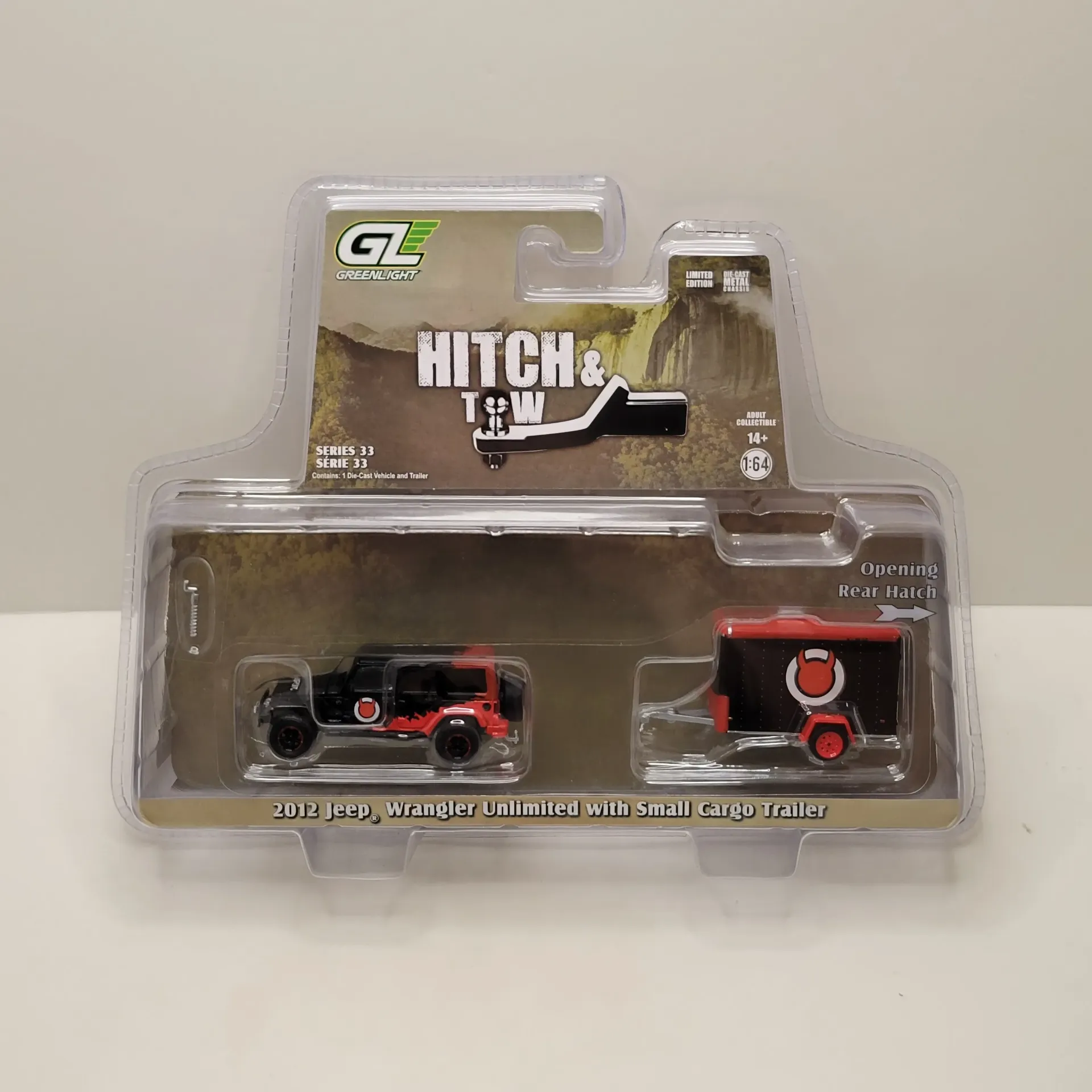 Greenlight - Hitch & Tow - 2012 Jeep Wrangler Unlimited w/ Small Cargo Trailer 1/64