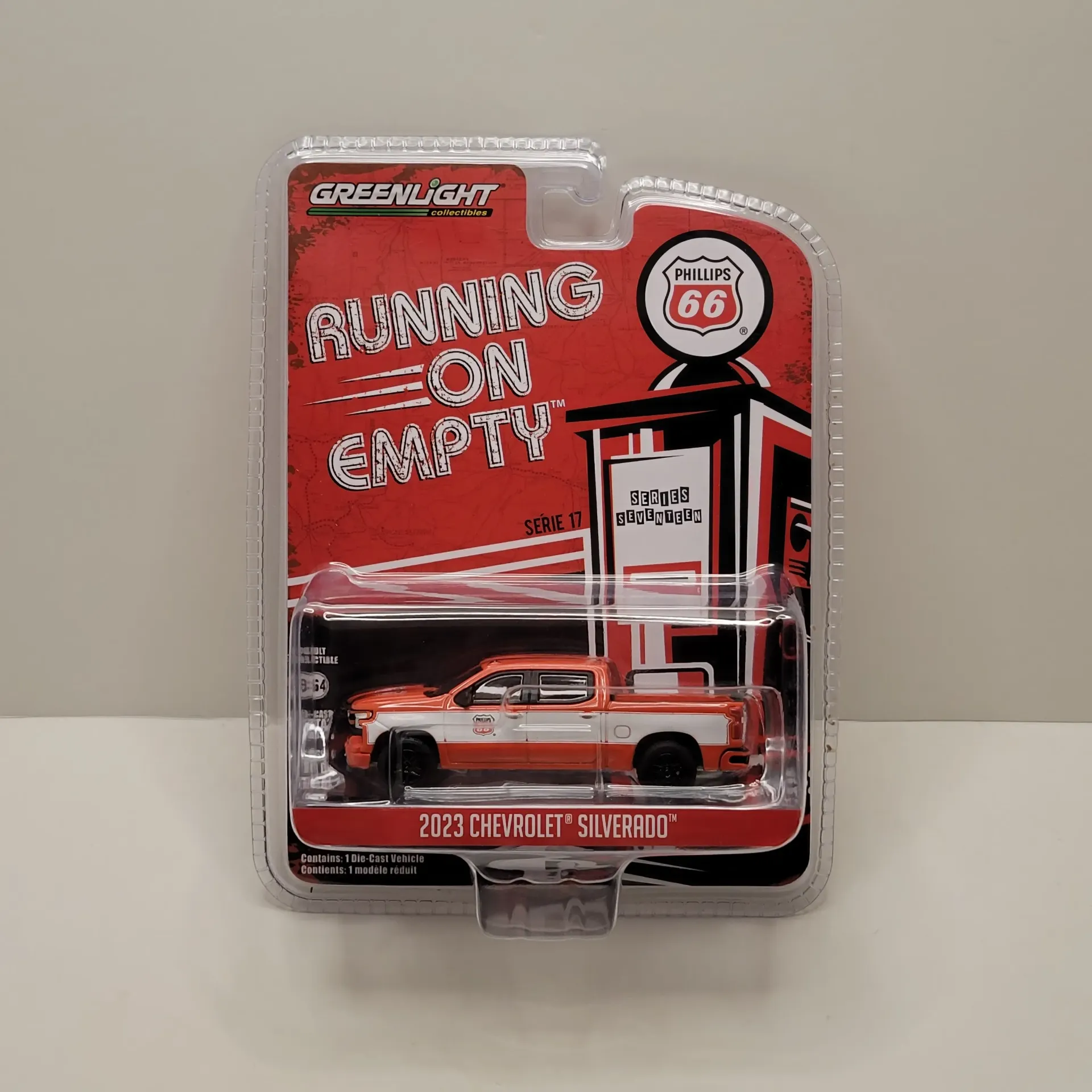 Greenlight - Running On Empty Series 17 - 2023 Chevrolet Silverado 1/64