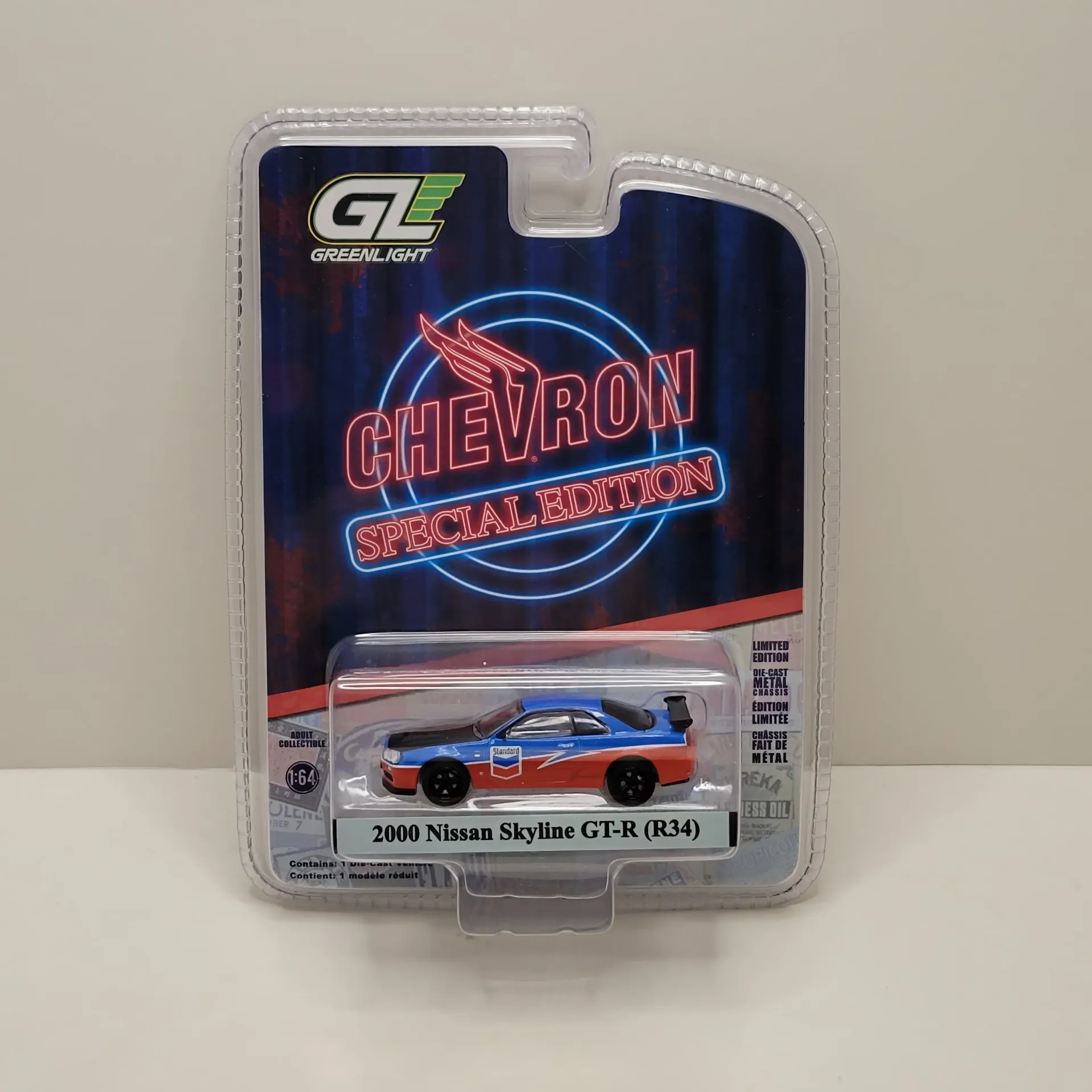 Greenlight - Chevron Special Edition - 2000 Nissan GT-R (R34) 1/64
