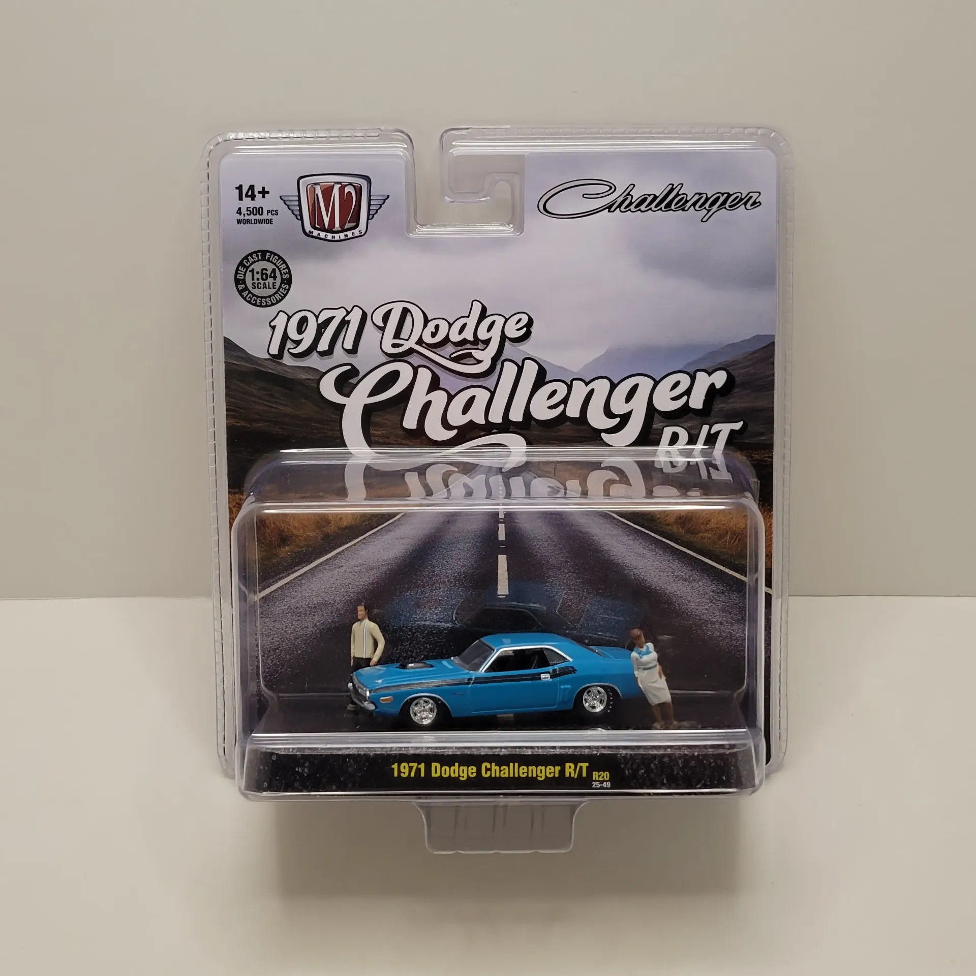 M2 Diorama - 1971 Dodge Challenger R/T 1/64