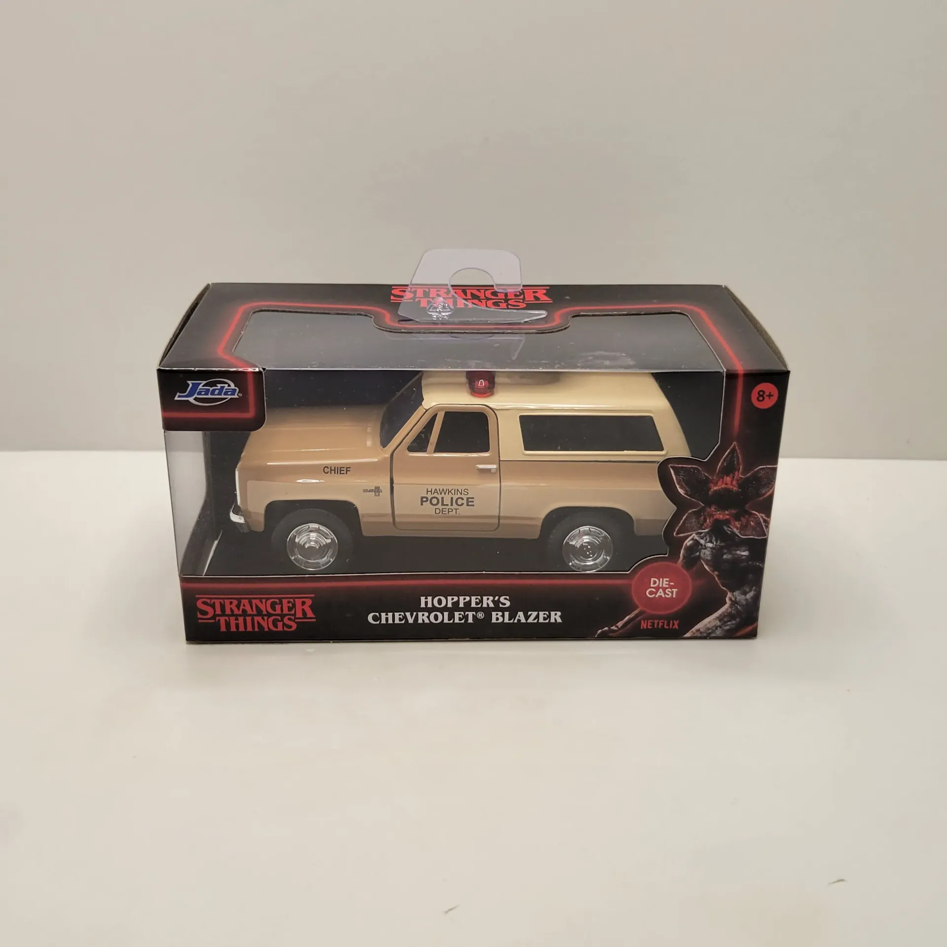Jada Hollywood Rides - Stranger Things - Hopper's Chevrolet Blazer 1/32
