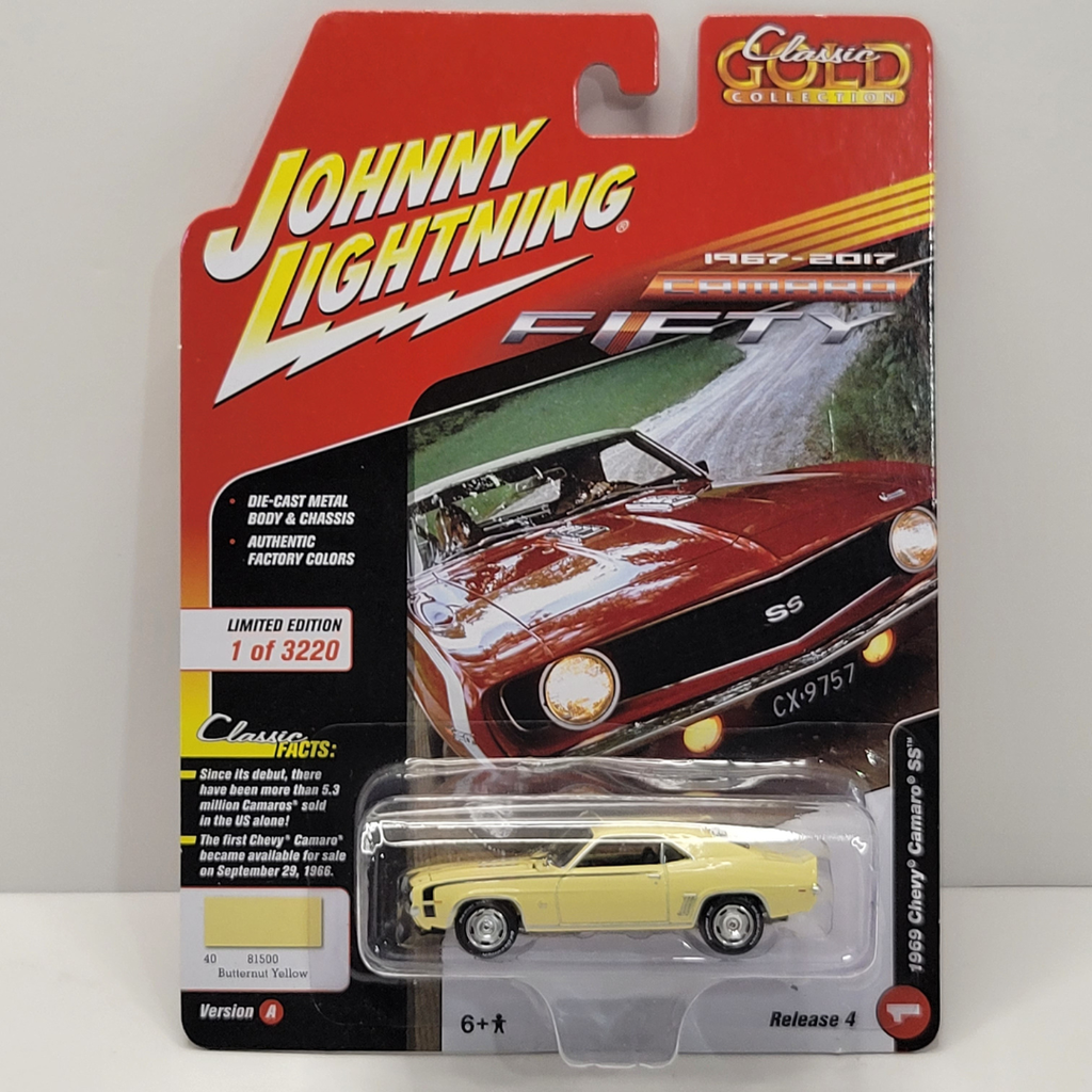 Johnny Lightning Classic Gold - 1969 Chevy Camaro SS 1/64