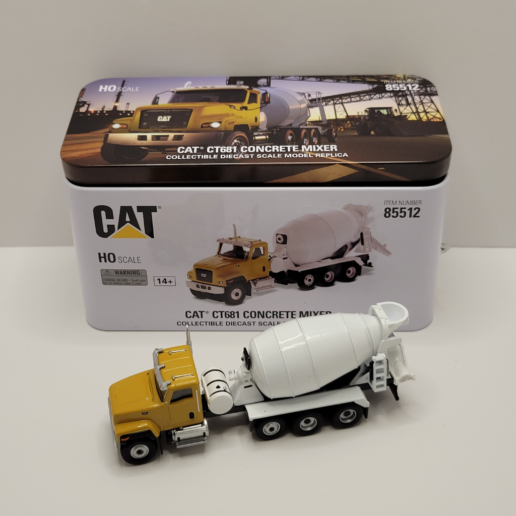 Diecast Masters - CAT - CT681 Concrete Mixer (HO Scale)