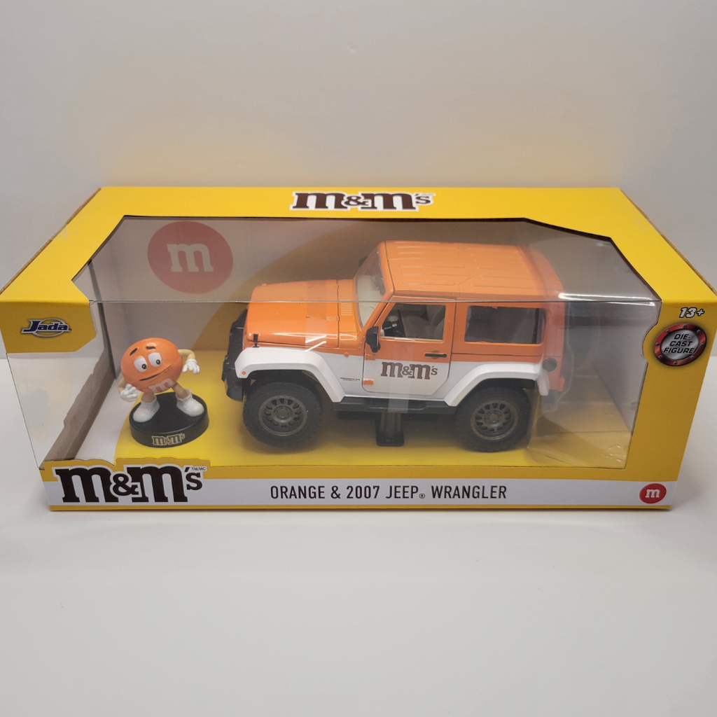 Jada Hollywood Rides - Orange M&M & 2007 Jeep Wrangler 1/24