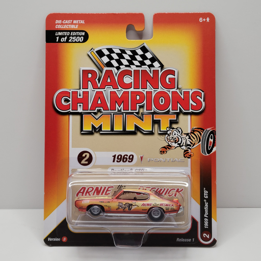 Racing Champions Mint - 1969 Pontiac GTO 1/64