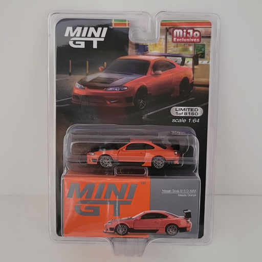 Mini GT #581 - Nissan Silvia S15 D-Max 1/64