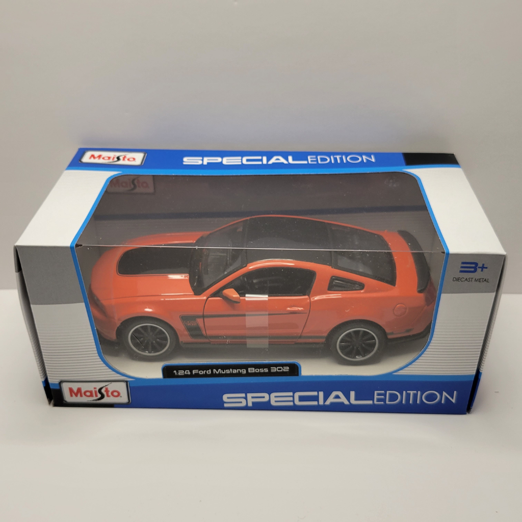 Maisto 1/24 – Ford Mustang Boss 302 Orange – Modèle Diecast – Collection
